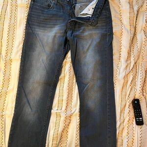 Calvin Klein Men’s Slim Straight Blue Jeans
